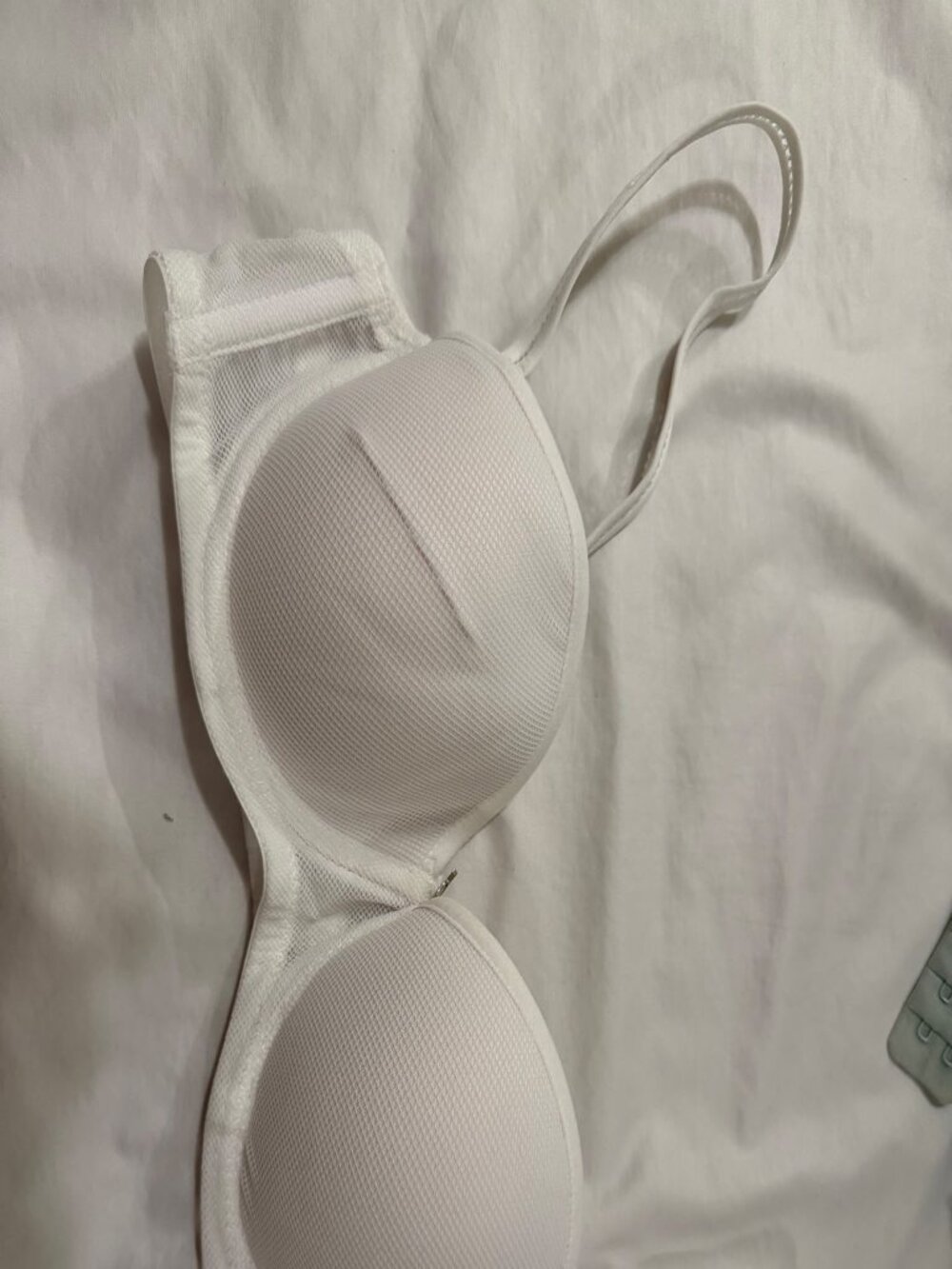 Multiple Bras - Picture 10 of 12